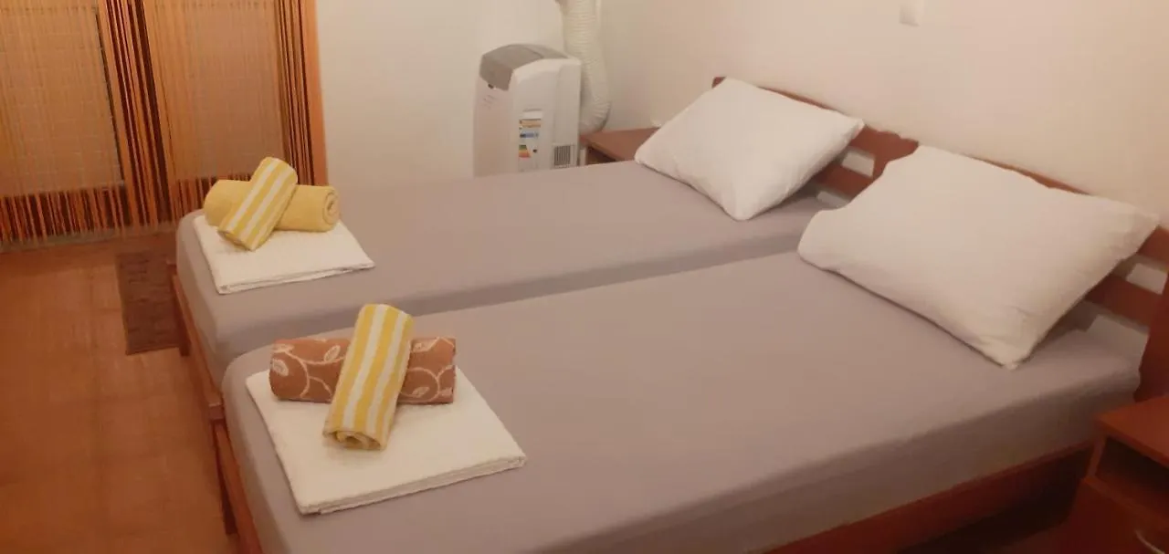 Apartment Apartman Grl Kastela