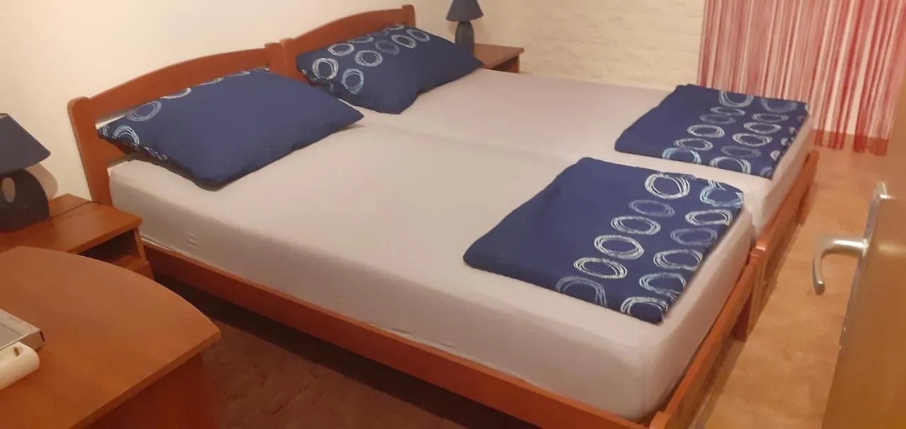 Apartment Apartman Grl Kastela