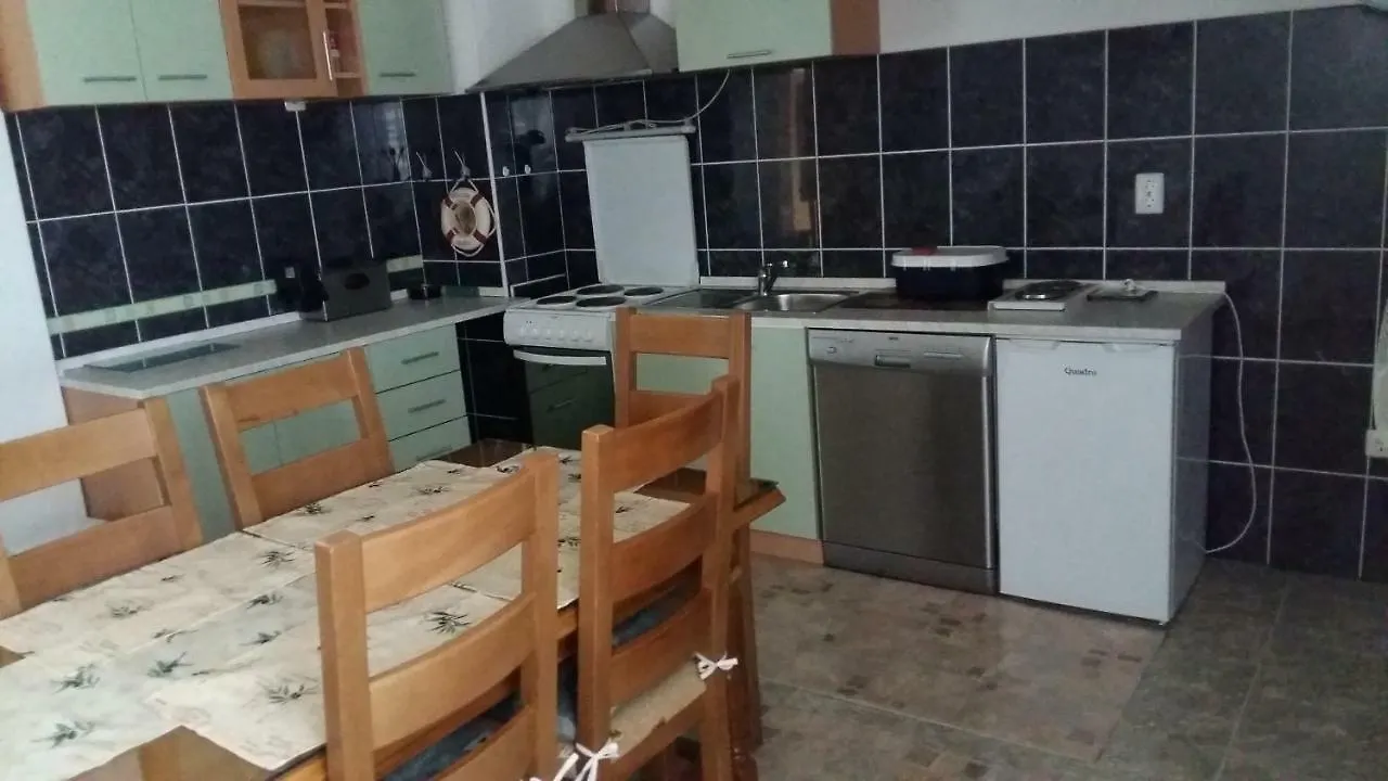 Apartman Grl Kastela Apartment